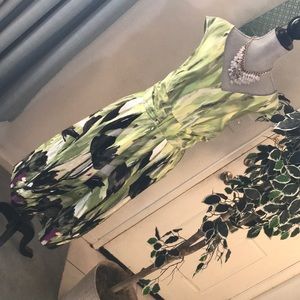 Multi colored sleeveless dress